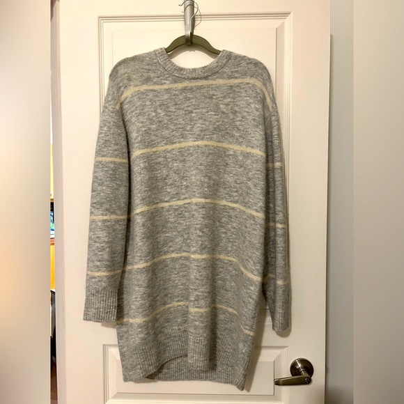 Aritzia Wilfred’s Sweater dress. Size M - Picture 1 of 2